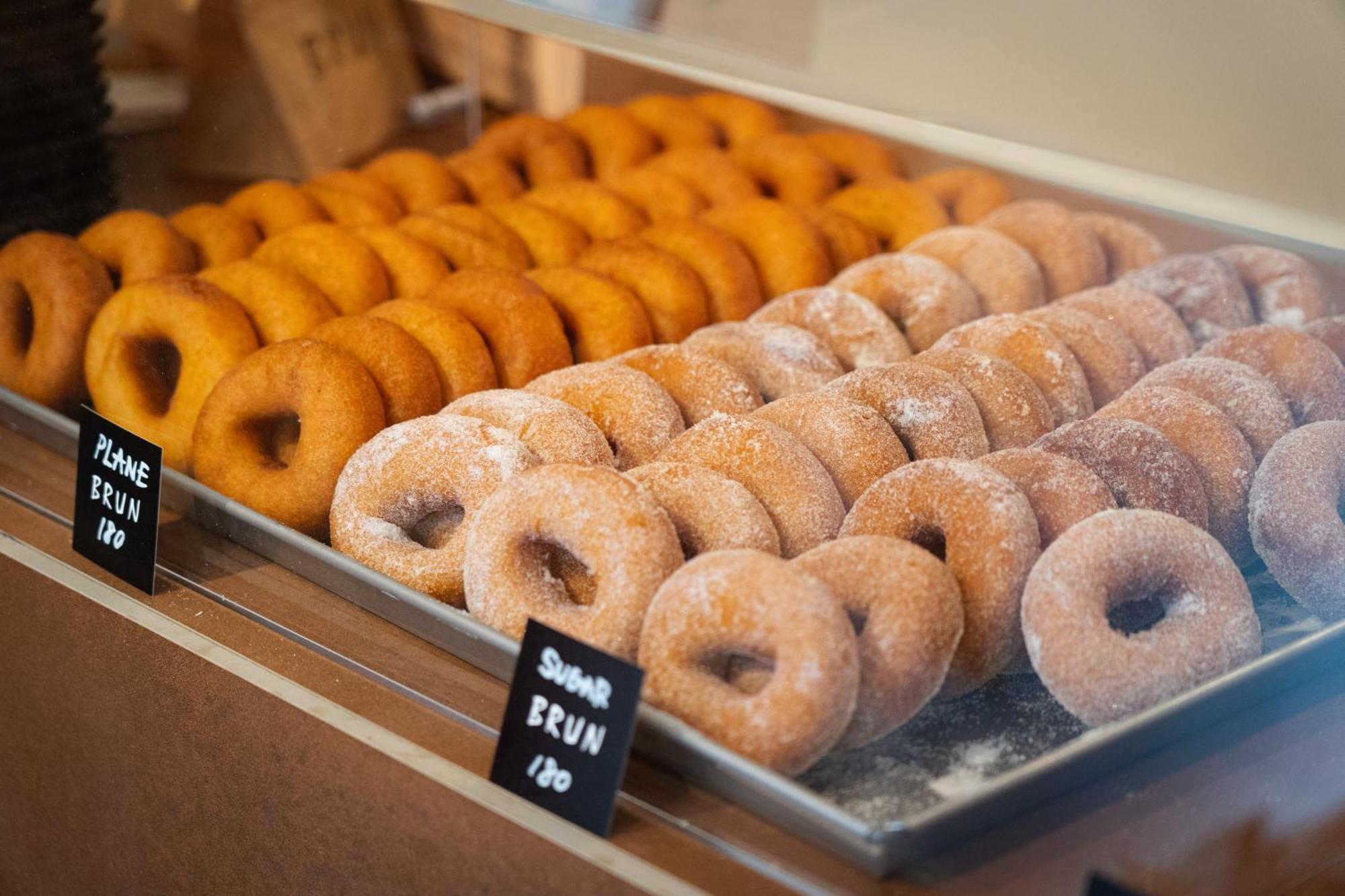 Hostel Ini Kobe & Brun Donut Cafe Экстерьер фото