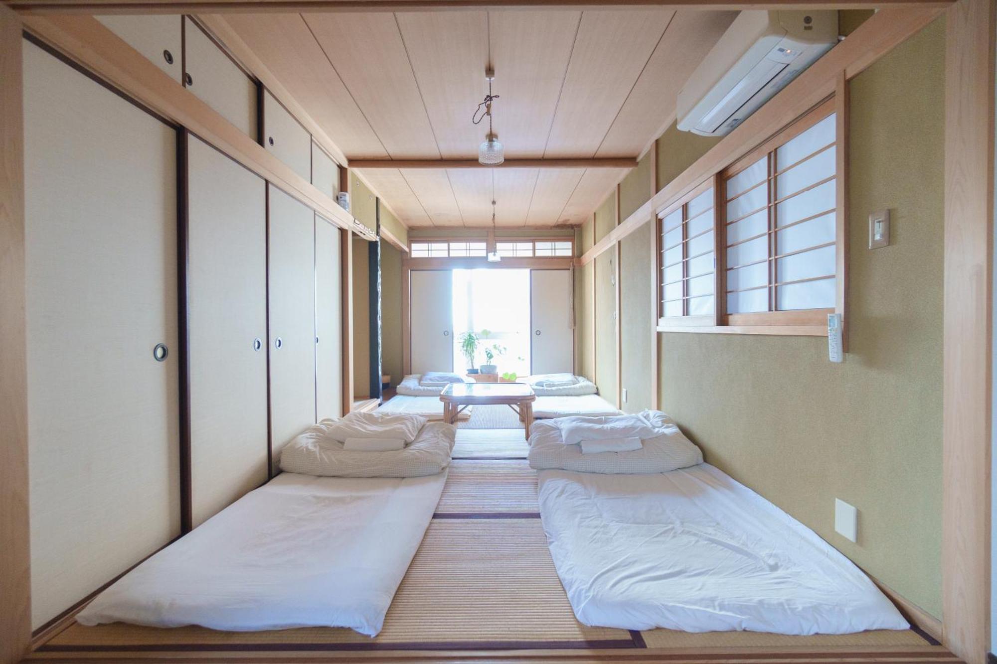 Hostel Ini Kobe & Brun Donut Cafe Экстерьер фото